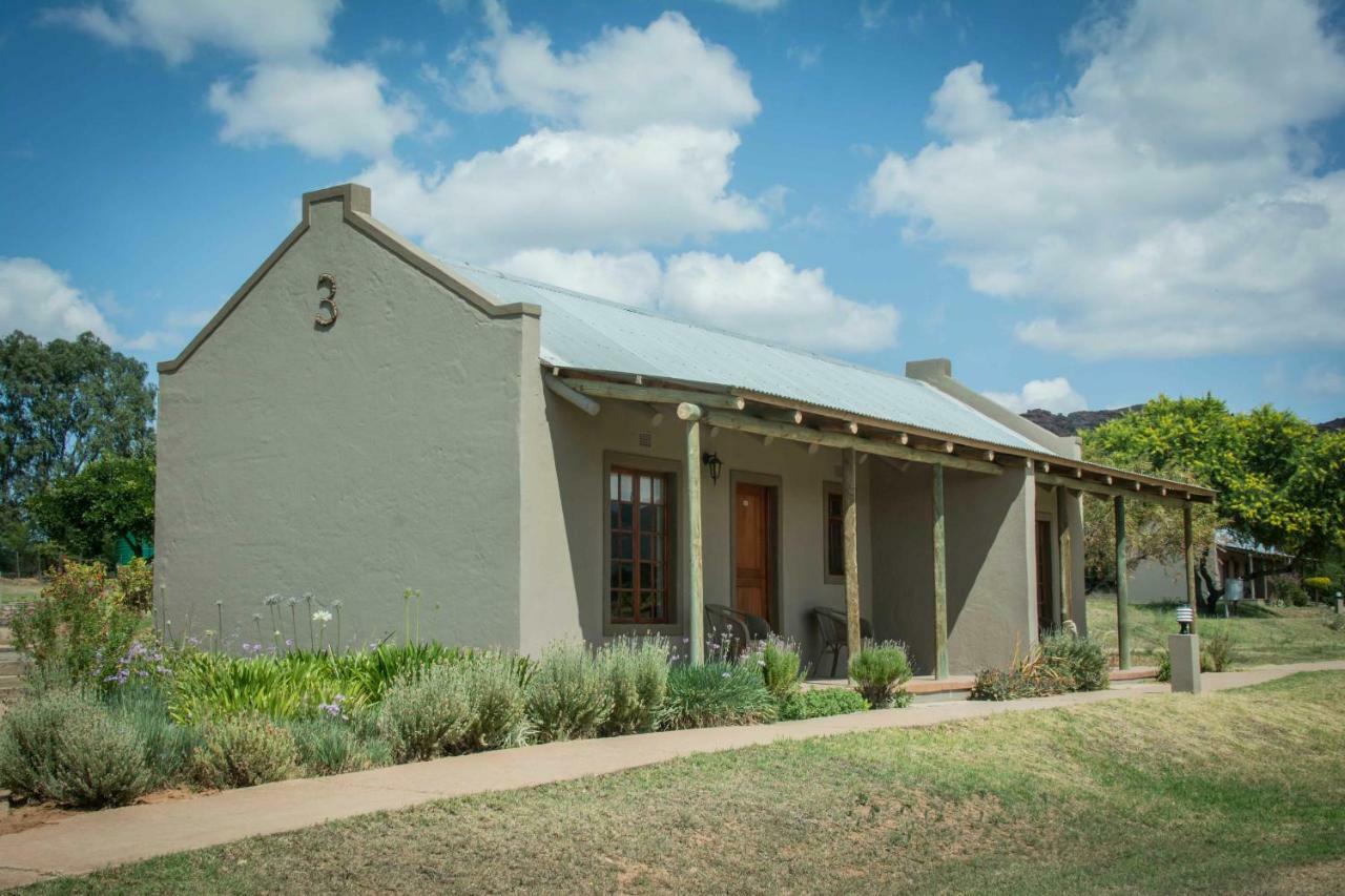 Thabile Lodge Oudtshoorn Exterior photo